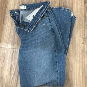 Abercrombie skinny jeans size 6 short Ankle length